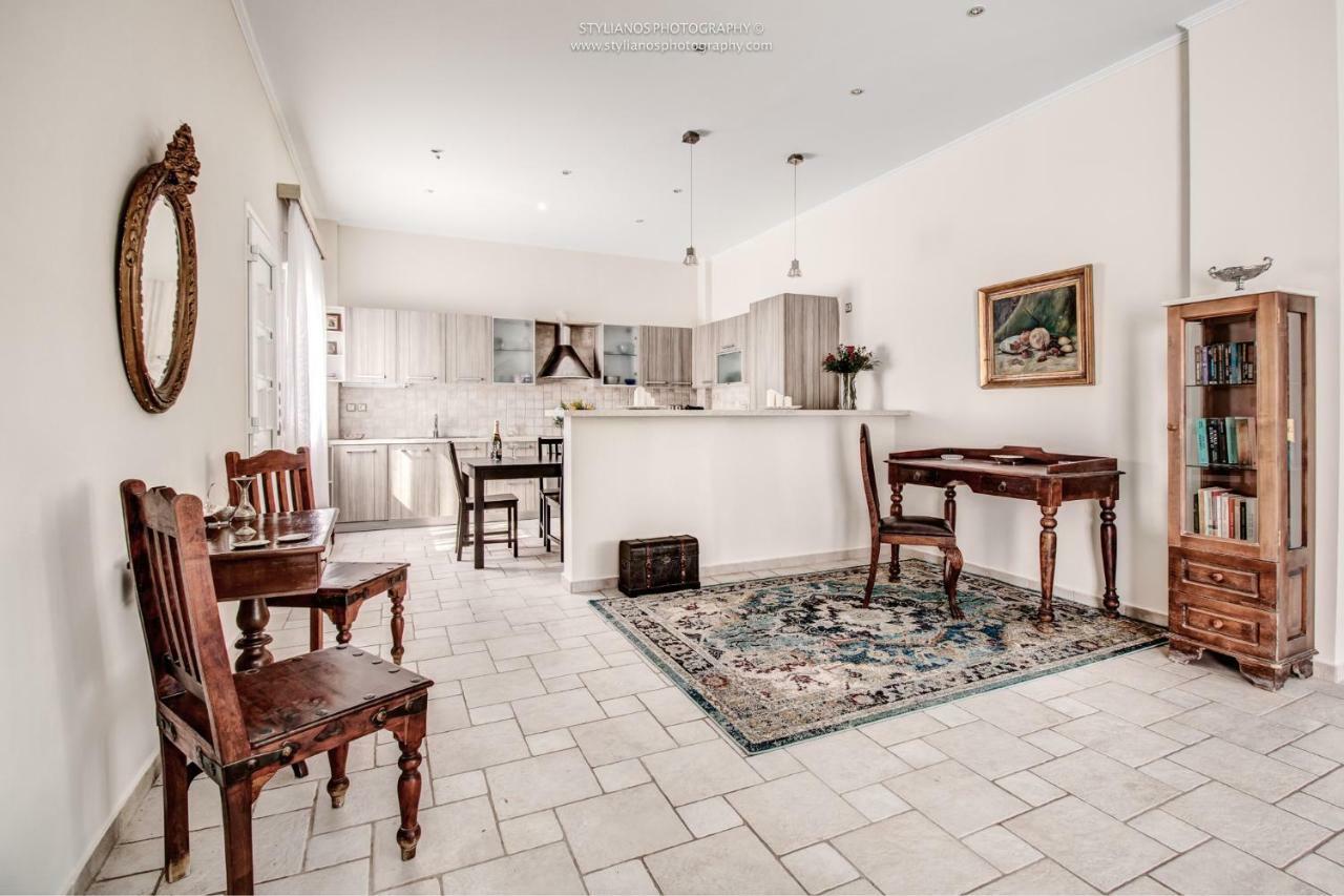 Villa Intemella Kompítsion المظهر الخارجي الصورة